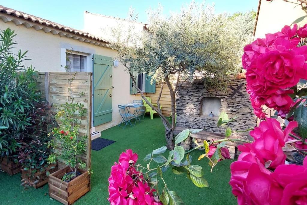 Holiday home De L'olivier, Classe, Climatise, Jardin Avec Parking Gratuit Devant Le Et A 5 Minutes Du Centre-ville A Pied L'Isle-sur-la-Sorgue