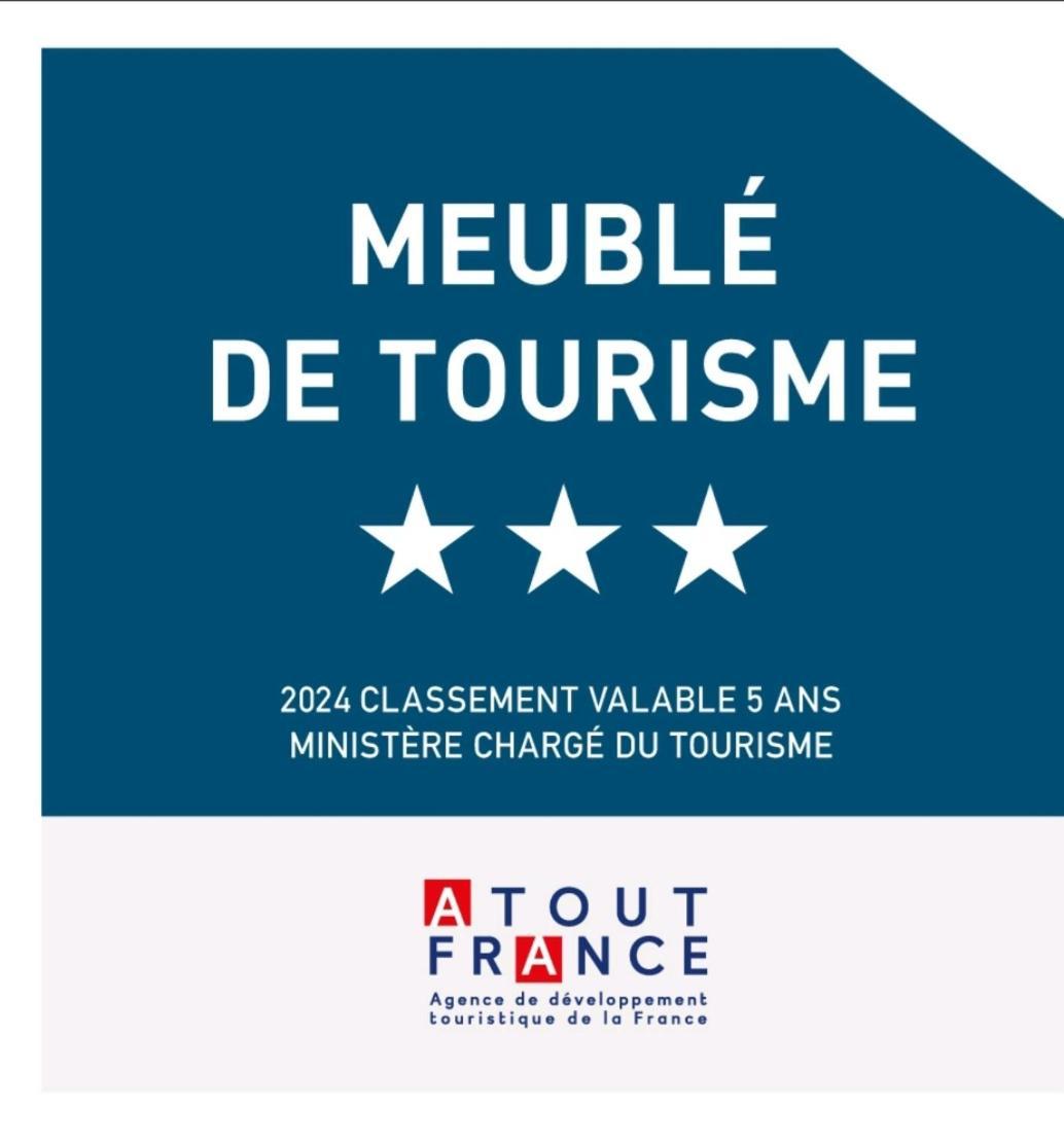 De L'olivier, Classe, Climatise, Jardin Avec Parking Gratuit Devant Le Et A 5 Minutes Du Centre-ville A Pied *
